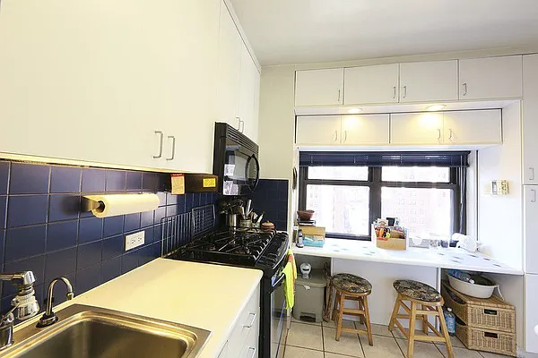 Sold by Rand Realty NY | media 17