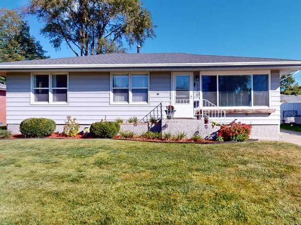 130 S Roselane, Columbus, NE 68601
