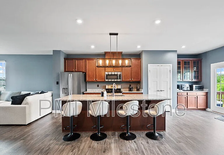 367 Ontario Dr #FALLING WATERS — Photo 24