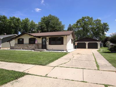 798 Forest Cir, Fond Du Lac, WI, 54935