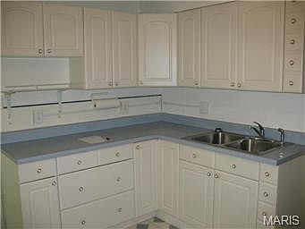 2nd image of 9433 W Milton Ave