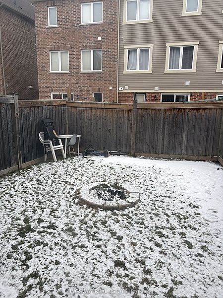 Brampton Townhouse for rent - 3 Bedrooms — photo 15
