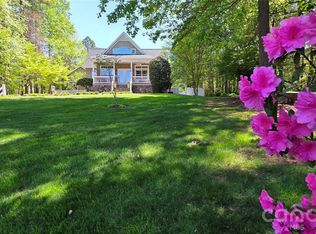 145 Morgan Bluff Rd, Mooresville, NC 28117