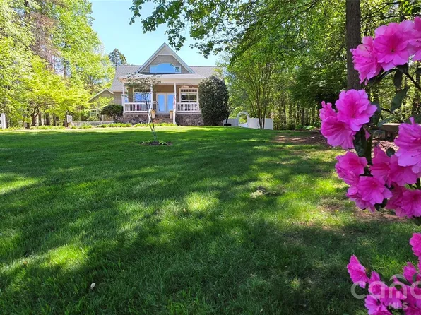 145 Morgan Bluff Rd, Mooresville, NC 28117