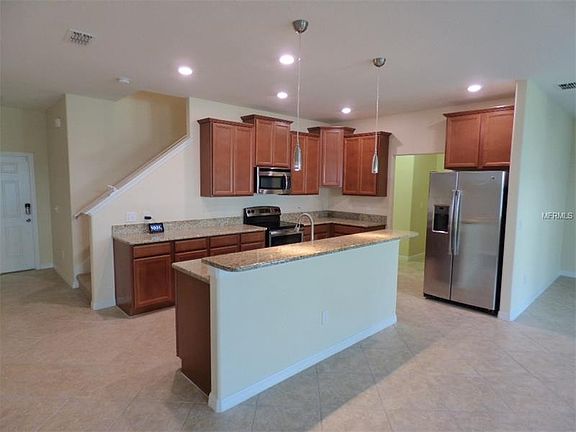 2nd image of 3018 Bargate St #0