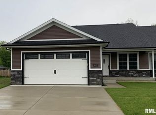 401 Waterwheel Rd, Rochester, IL 62563