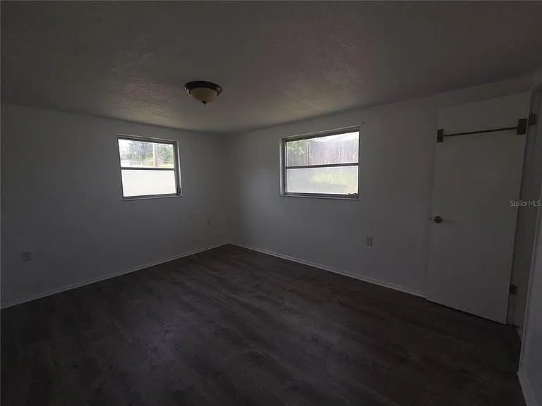 1505 Roundtree Rd — Photo 10