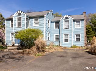 49 River Street, Old Saybrook, CT 06475