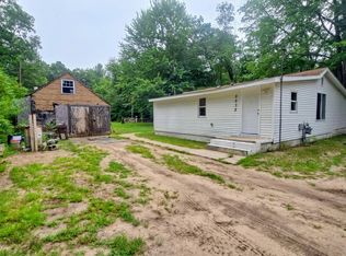 2032 S Mill Iron Rd, Muskegon, MI 49442
