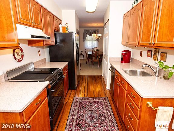 New stainless steel dishwasher & fridge