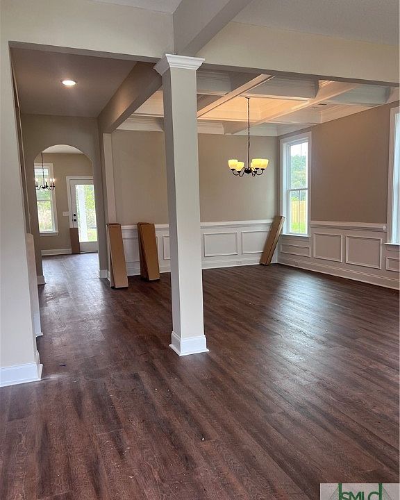2nd image of 212 Laguna Way