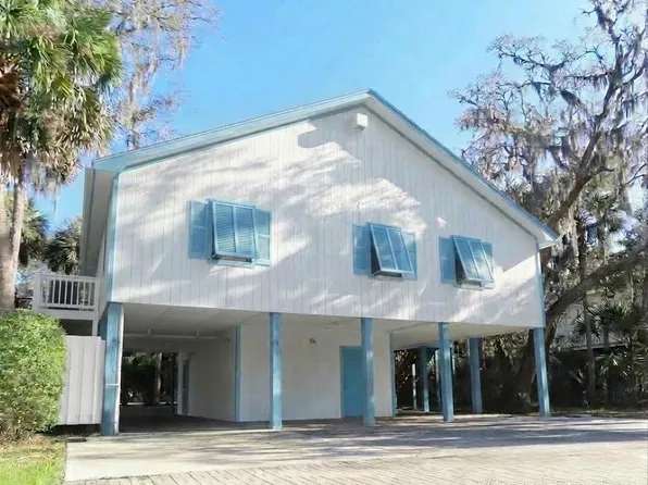 209 Jungle Rd, Edisto Island, SC 29438