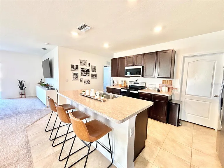 2371 Brassie Ct — Photo 4