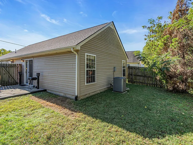 3104 Penn Meade Way — Photo 4