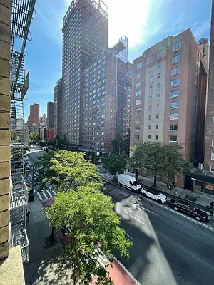 Rented by (Legacy) NY Quality Living Uptown | media 11