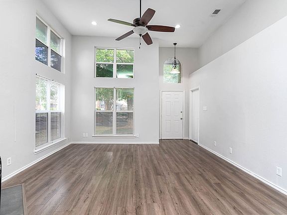 5th image of 5328 Rowcrop Dr