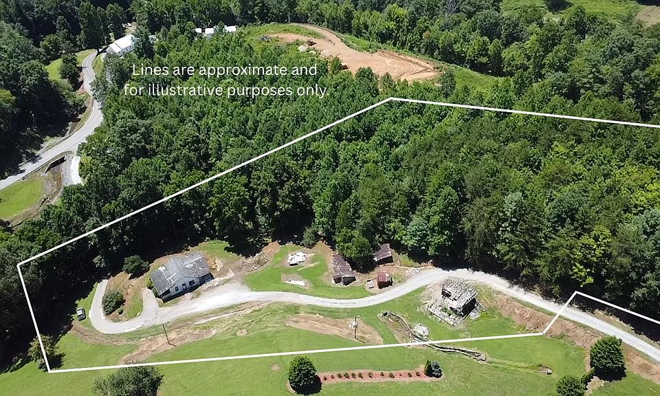 1st image of 99 Pear Ln