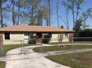 706 Perryman Ln W, Jacksonville, FL 32221