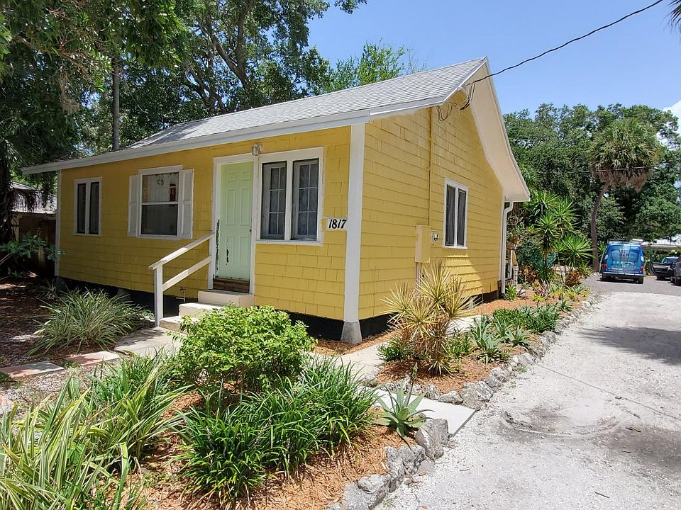 1st image of 1817 6th St #1817