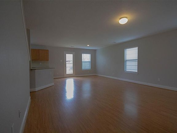 3rd image of 18759 Westgate Park Dr