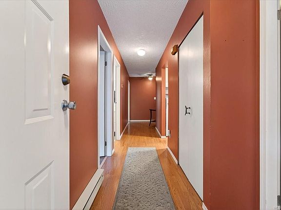 4th image of 639 Kildew Rd #9