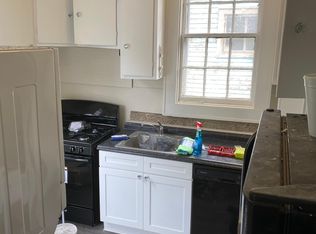 8125 Hickory St, New Orleans, LA 70118