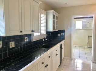 1451 NW 175th St, Miami Gardens, FL 33169