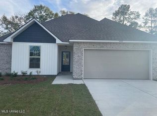 14309 Southern Pecan St, Gulfport, MS 39503