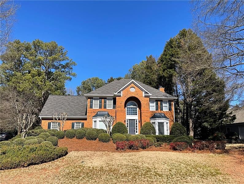 1st image of 165 Kiveton Park Dr