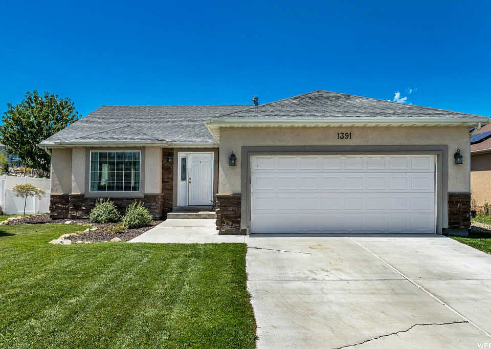 1st image of 1391 S Lukas Ln