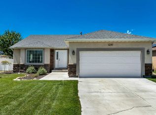 1391 S Lukas Ln, Saratoga Springs, UT 84045
