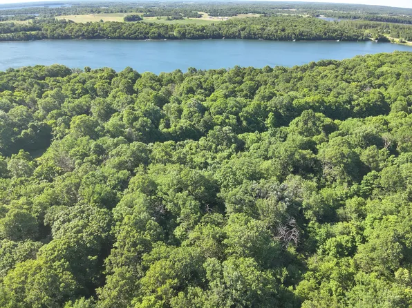 X 407th St, Dent, MN 56528