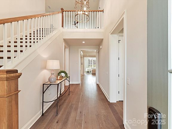 4th image of 5704 Crescent Field Cir #25