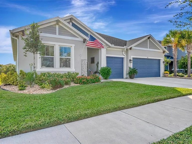7213 Talamore Dr — Photo 1