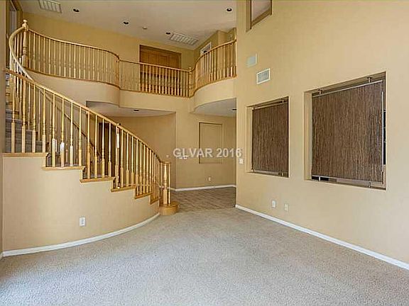 4th image of 11267 La Madre Ridge Dr #0