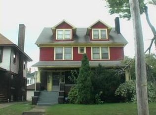 1525 E 106th St, Cleveland, OH