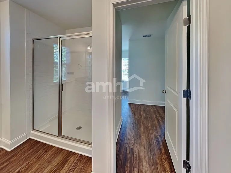 1079 Ashlyn Ct — Photo 16
