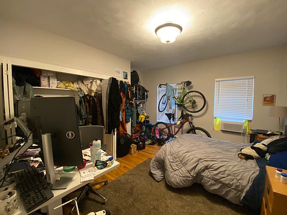 5th image of 1433 Cambridge St #4