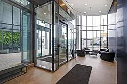 12 Bonnycastle (Monde Condos) — Photo 4