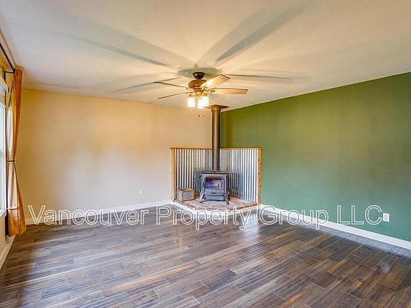 5th image of 12509 NE 35th St