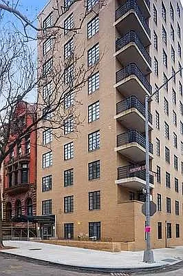 Rented by Corcoran | media 19