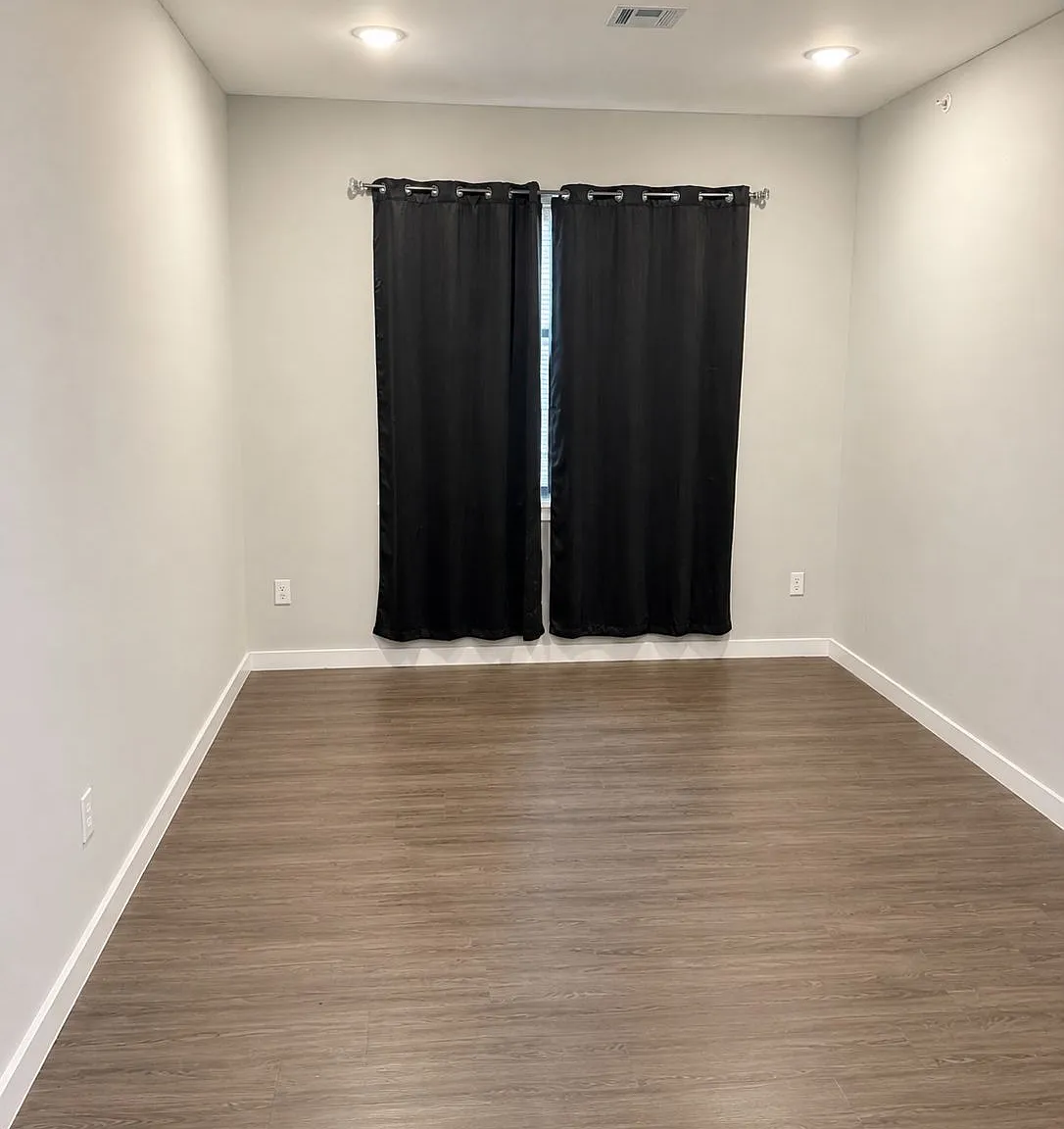 2 bed, $2,045 — Photo 2
