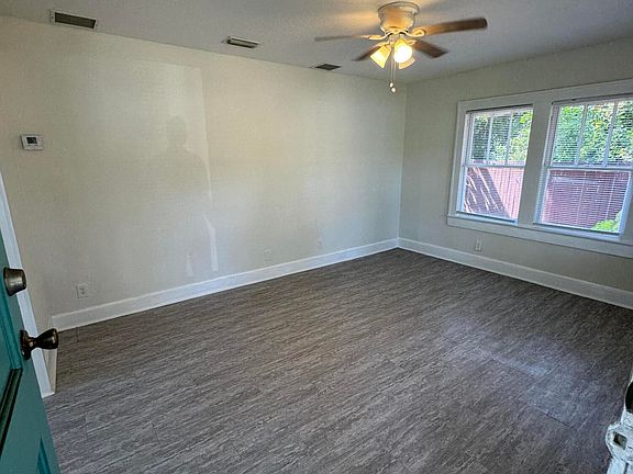 3rd image of 1646 DAVIDSON Street