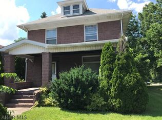 924 3rd Ave, Duncansville, PA 16635