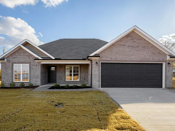 295 Knight Dr, Tuscumbia, AL 35674