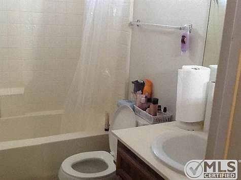 5th image of 2086 Bluehaven Ct