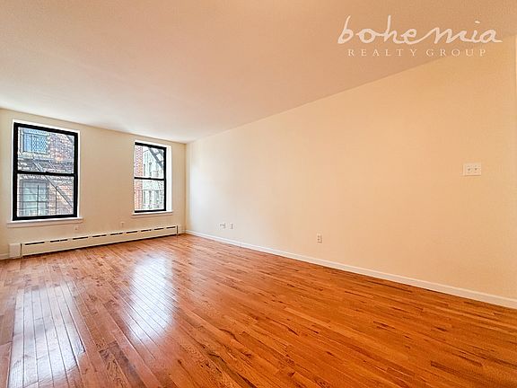 4th image of 1361 College Ave APT 4A