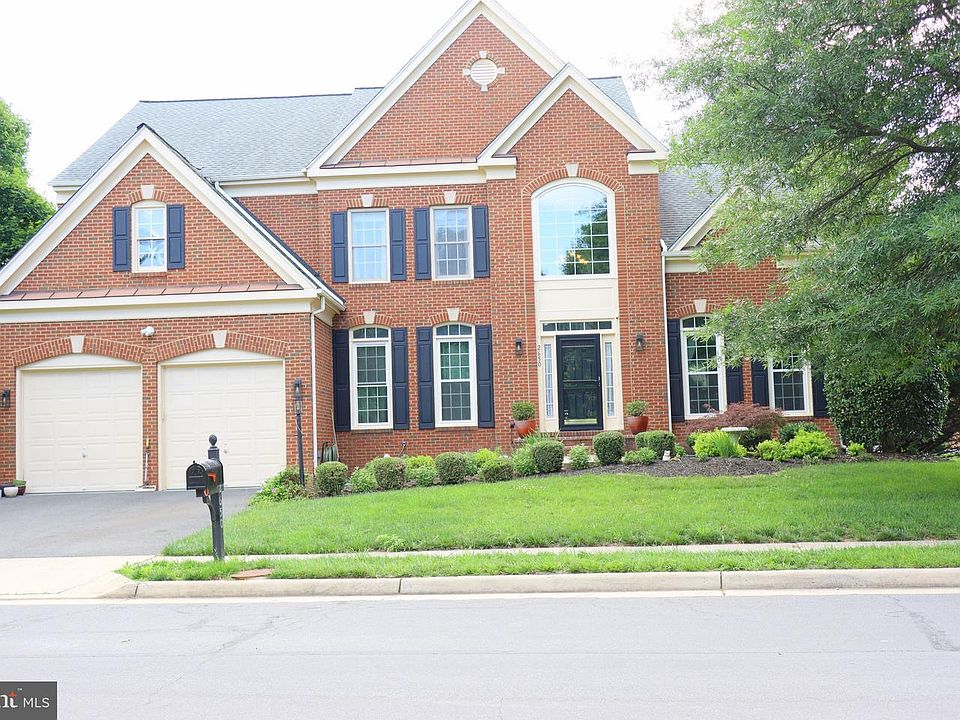 1st image of 2650 Cockerill Farm Ln