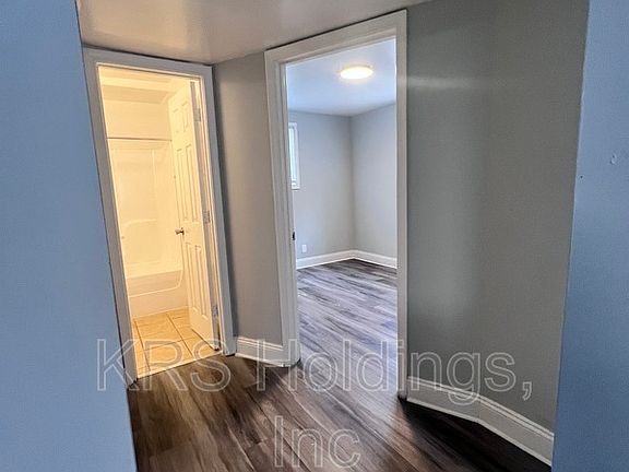 4th image of 2108 Phaup St #A