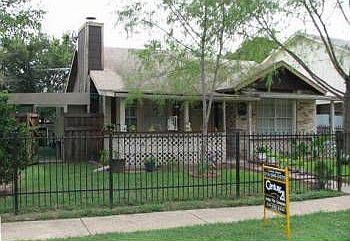 1st image of 10642 Wessex Dr